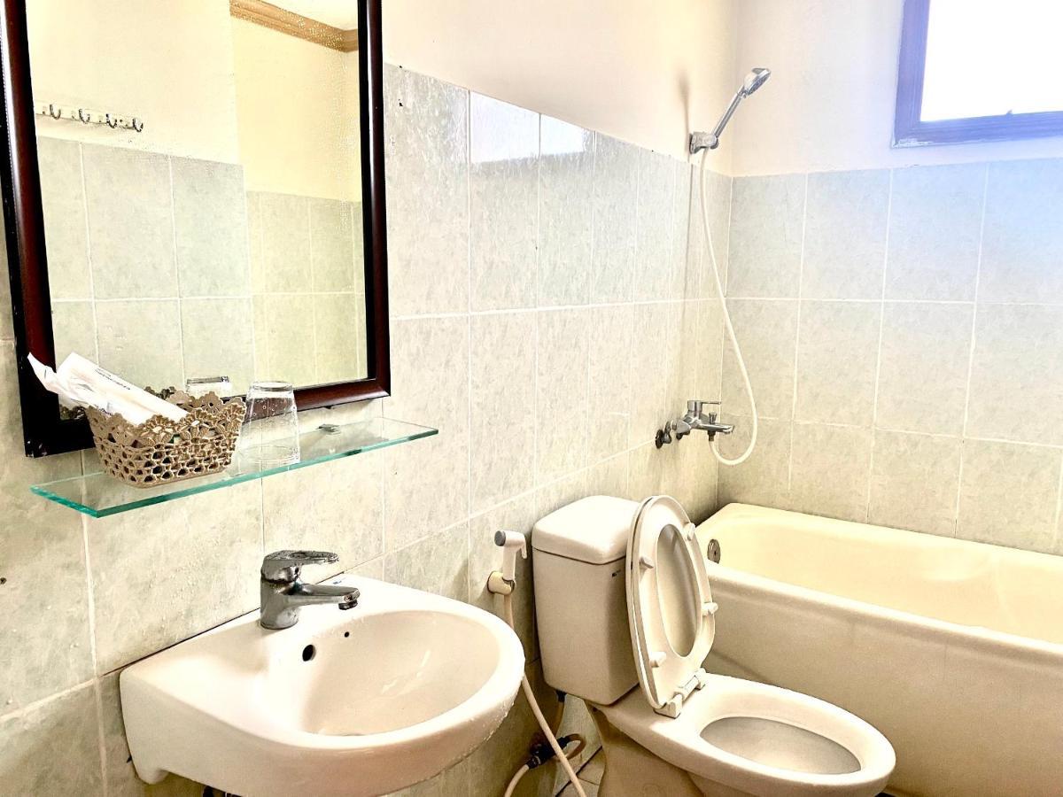 Khach San Ban Me Xanh Hotel Buon Ma Thuot Exterior photo