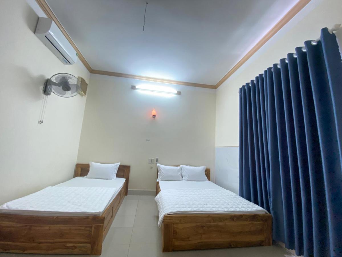 Khach San Ban Me Xanh Hotel Buon Ma Thuot Exterior photo